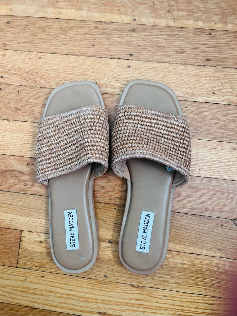 Steve Madden slides size 7.5 WORN ONCE - Picture 2 of 3